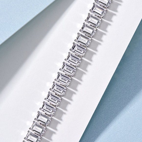 925 STERLING SILVER princess cut diamond tennis bracelet - Picture 2 of 4